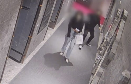 ‘부산 돌려차기’ 피해자 “맞아야 해”…2차 협박한 20대 남성 집행유예